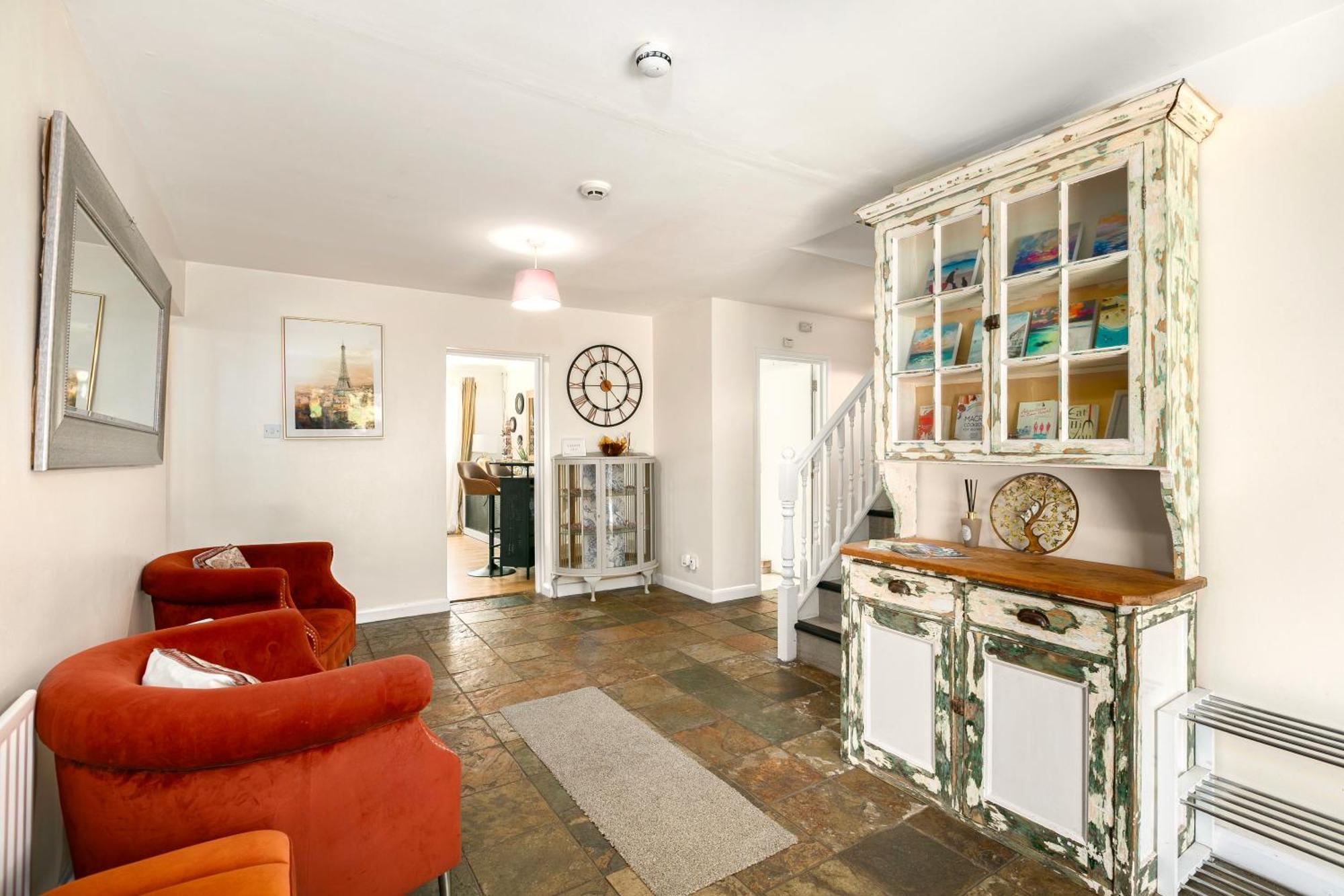 Rural Lodge Stay In Windsor! Hot Tub! Sleeps 20 布雷 外观 照片